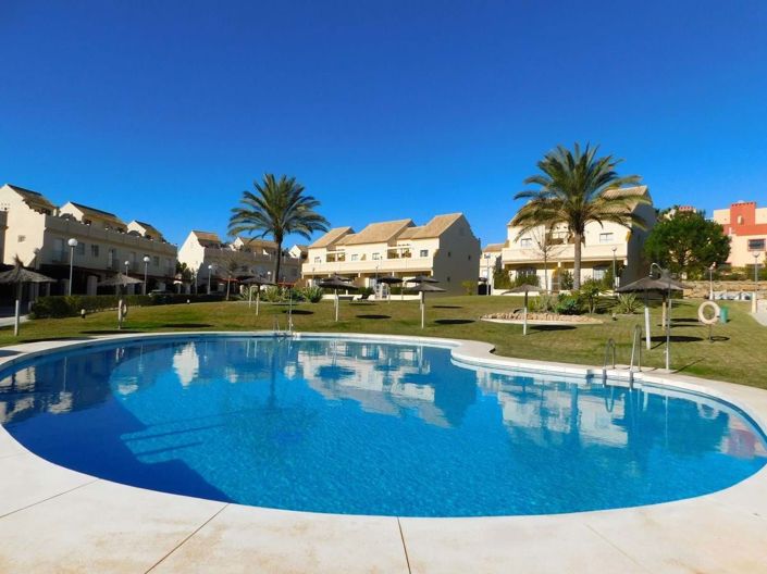 Image No.16-3 Bed Townhouse for sale