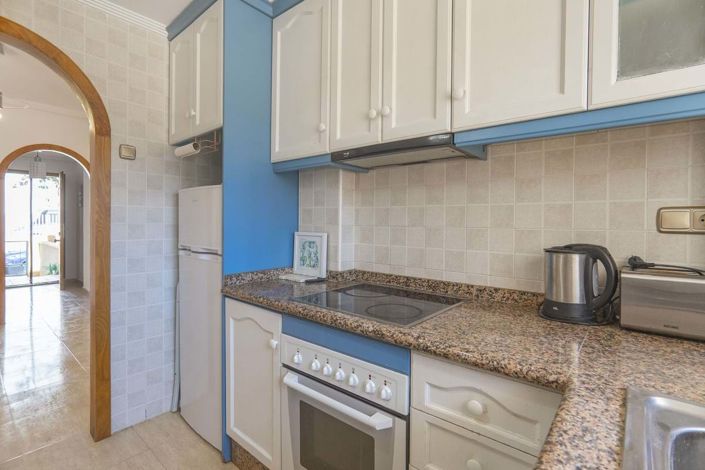 Image No.11-3 Bed Townhouse for sale