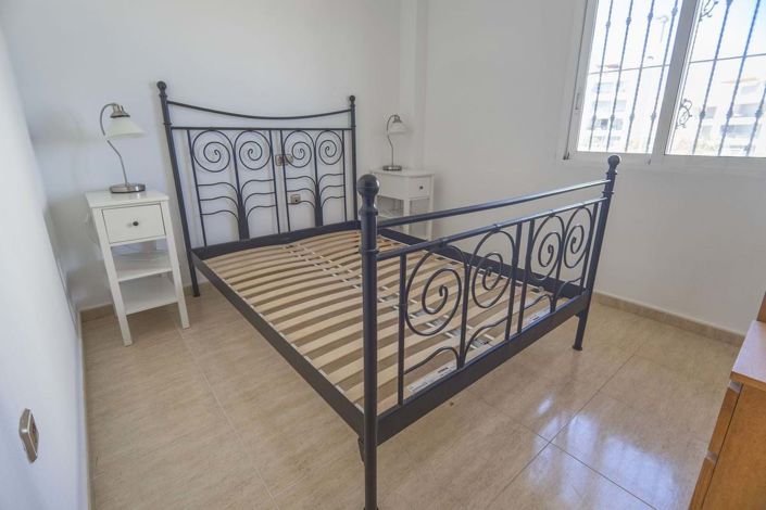 Image No.19-3 Bed Townhouse for sale