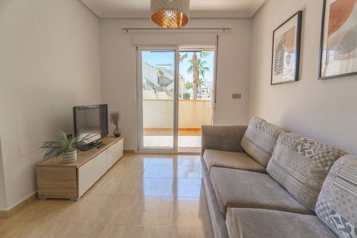 Image No.2-3 Bed Townhouse for sale