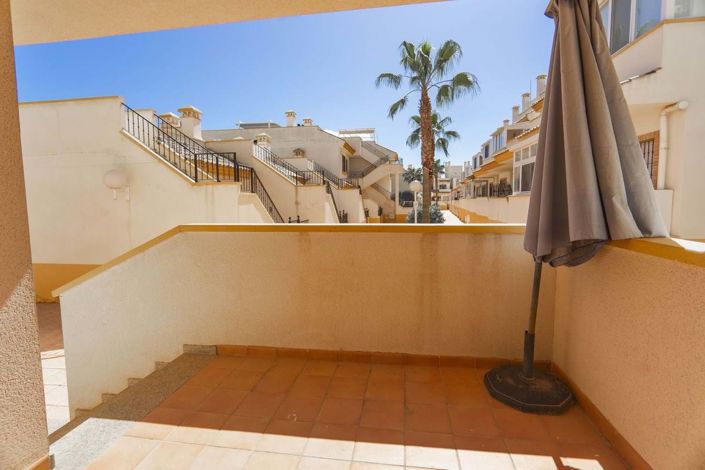 Image No.37-3 Bed Townhouse for sale