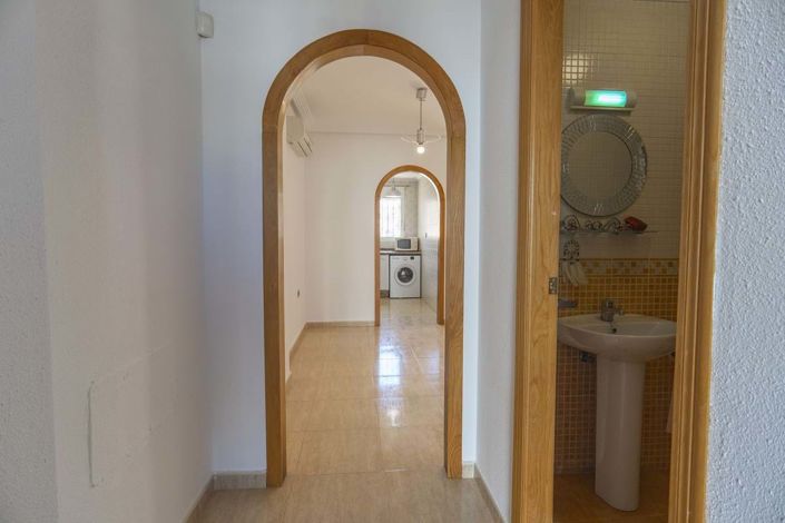 Image No.6-3 Bed Townhouse for sale