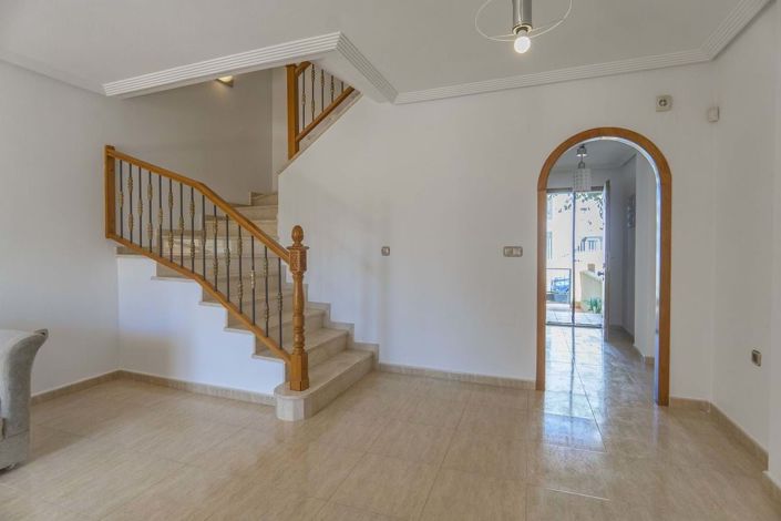 Image No.7-3 Bed Townhouse for sale