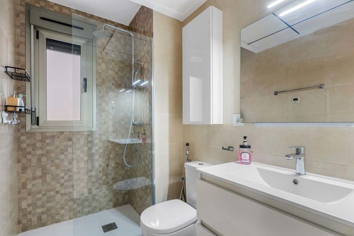 Image No.14-3 Bed Villa for sale