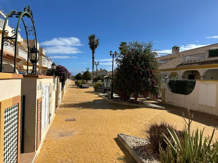 Image No.21-2 Bed Apartment for sale