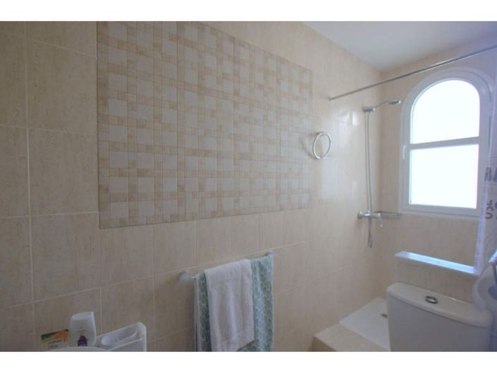 Image No.13-3 Bed Townhouse for sale