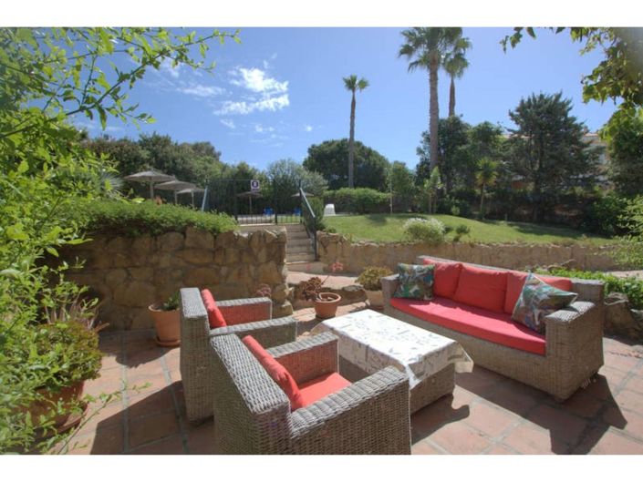 Image No.24-3 Bed Townhouse for sale