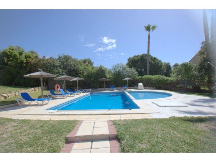 Image No.25-3 Bed Townhouse for sale