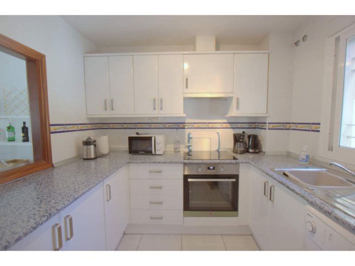 Image No.8-3 Bed Townhouse for sale