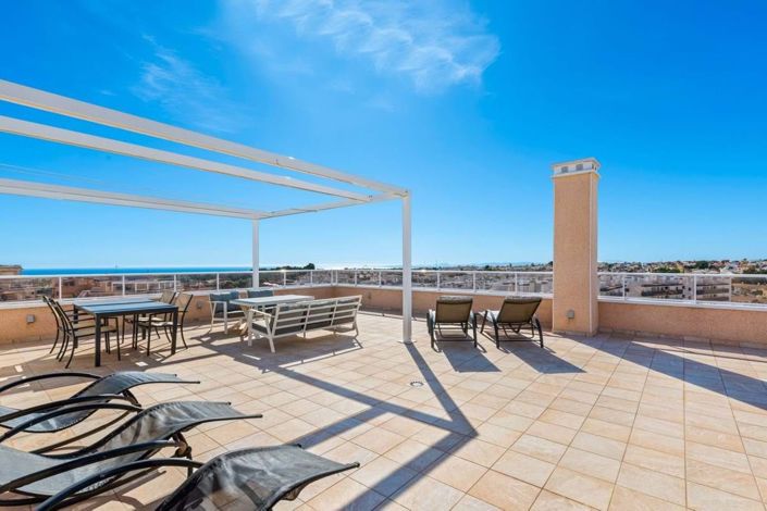 Image No.1-3 Bed Penthouse for sale