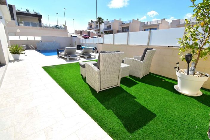 Image No.19-3 Bed Villa for sale