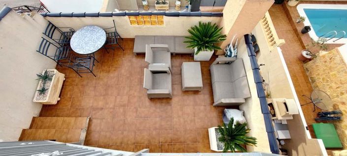 Image No.15-3 Bed Townhouse for sale