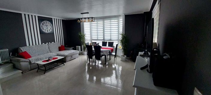 Image No.6-3 Bed Townhouse for sale