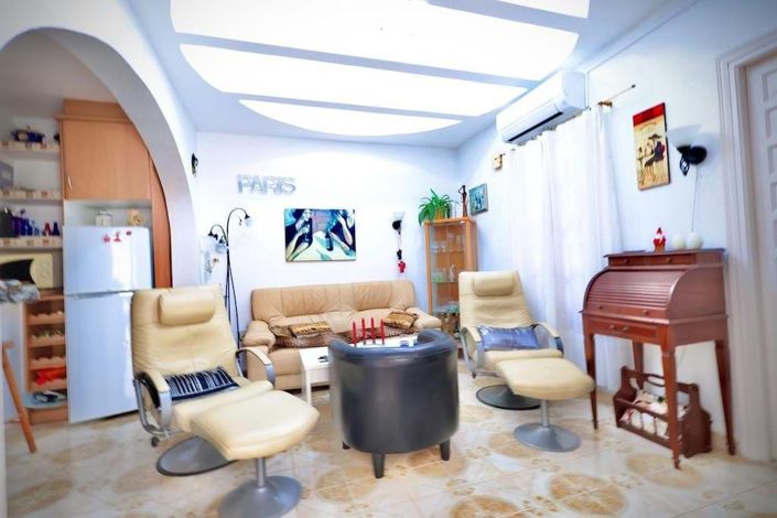 Image No.7-2 Bed Townhouse for sale