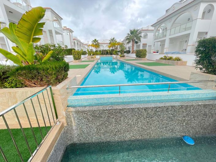 Image No.3-Bungalow de 2 chambres à vendre à Ciudad Quesada