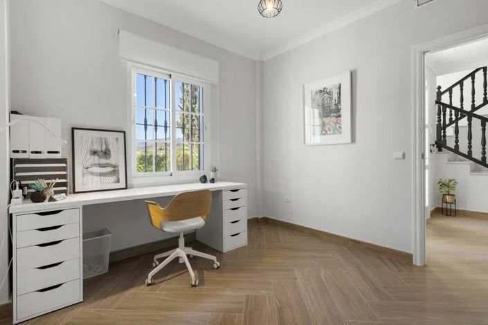 Image No.18-Villa de 4 chambres à vendre à Mijas Costa