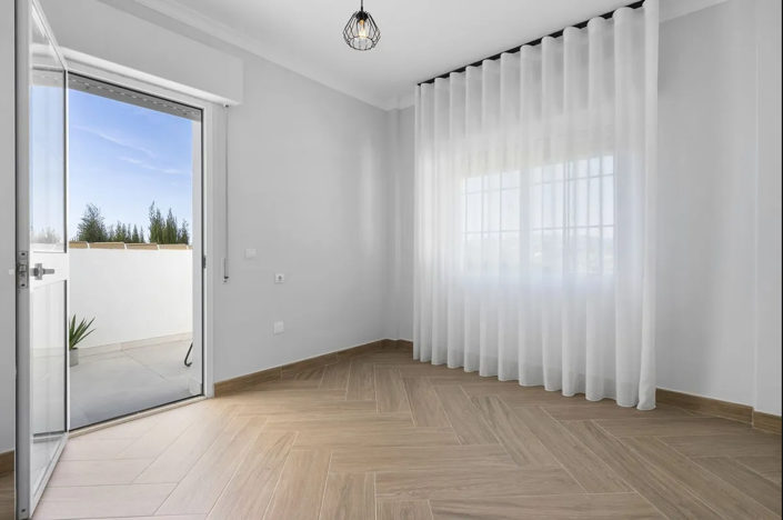 Image No.20-Villa de 4 chambres à vendre à Mijas Costa