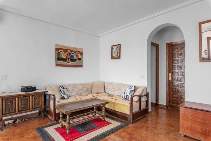 Image No.10-3 Bed Villa for sale