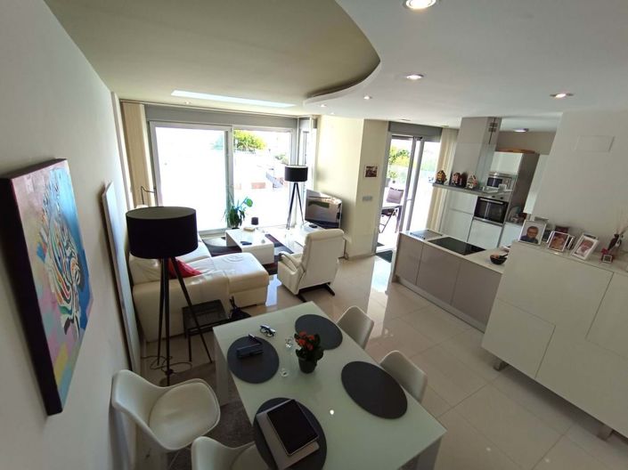 Image No.4-3 Bed Villa for sale