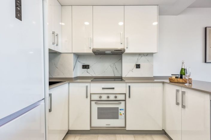 Image No.11-2 Bed Apartment for sale