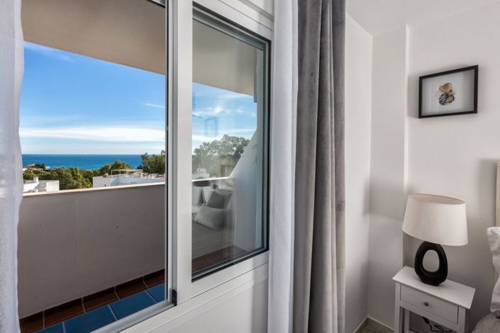 Image No.19-2 Bed Apartment for sale