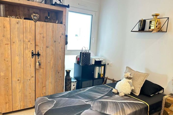 Image No.21-2 Bed Apartment for sale