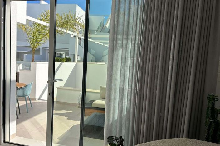 Image No.24-2 Bed Apartment for sale