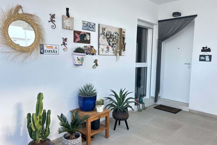 Image No.4-2 Bed Apartment for sale