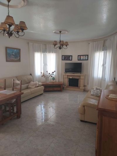 Image No.8-4 Bed Villa for sale