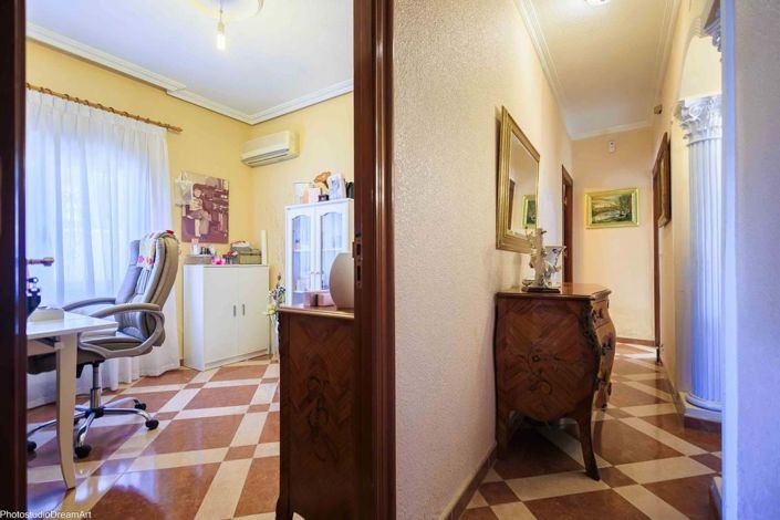 Image No.13-5 Bed Villa for sale