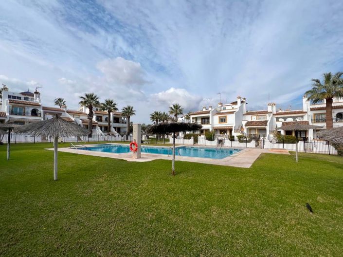 Image No.23-3 Bed Villa for sale