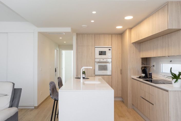 Image No.11-2 Bed Apartment for sale