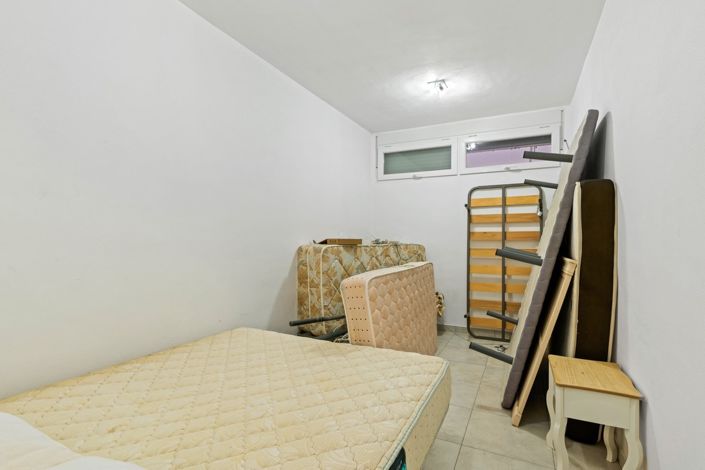 Image No.32-5 Bed Villa for sale