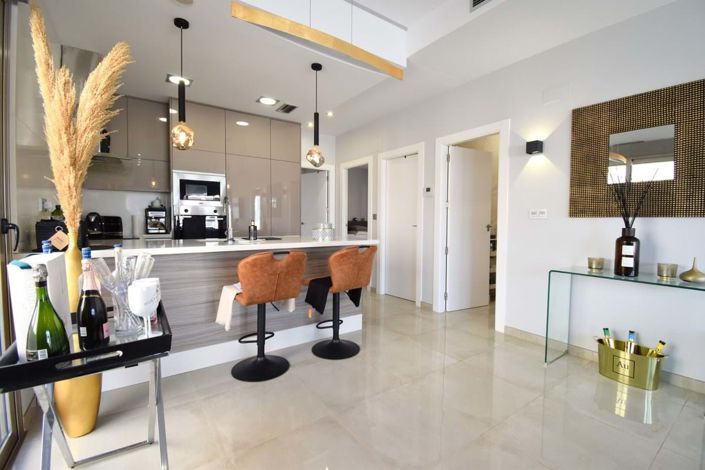 Image No.5-3 Bed Villa for sale