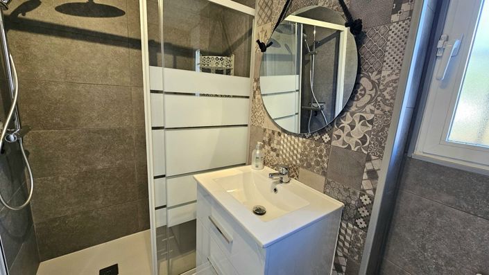 Image No.13-2 Bed Apartment for sale