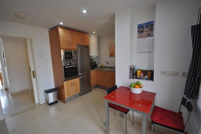 Image No.17-3 Bed Apartment for sale