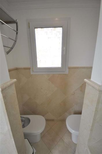 Image No.26-3 Bed Apartment for sale