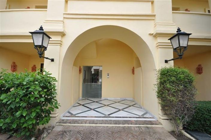 Image No.45-3 Bed Apartment for sale