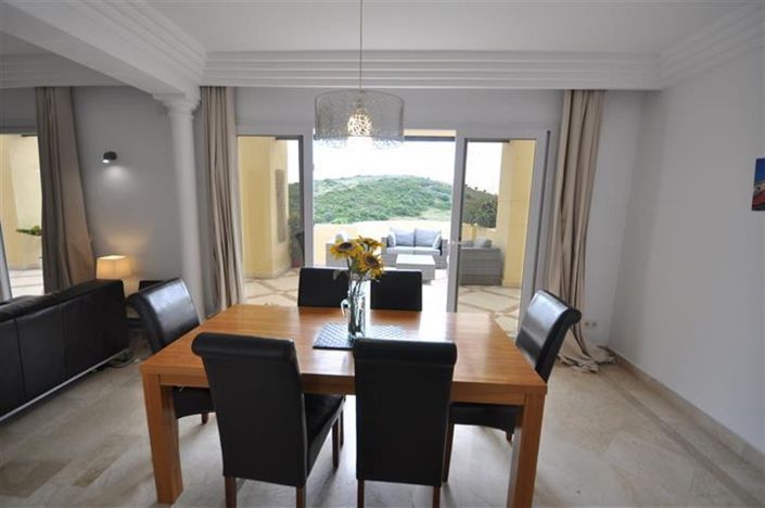 Image No.8-3 Bed Apartment for sale