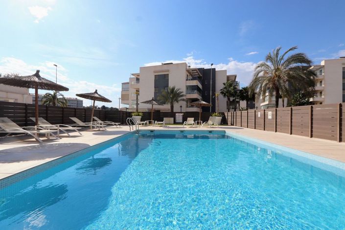 Image No.1-3 Bed Property for sale