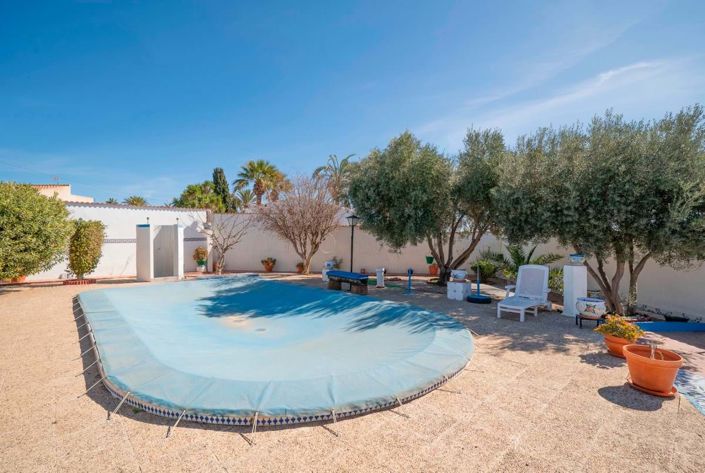 Image No.14-4 Bed Villa for sale