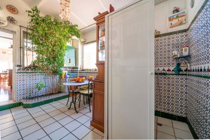 Image No.19-4 Bed Villa for sale