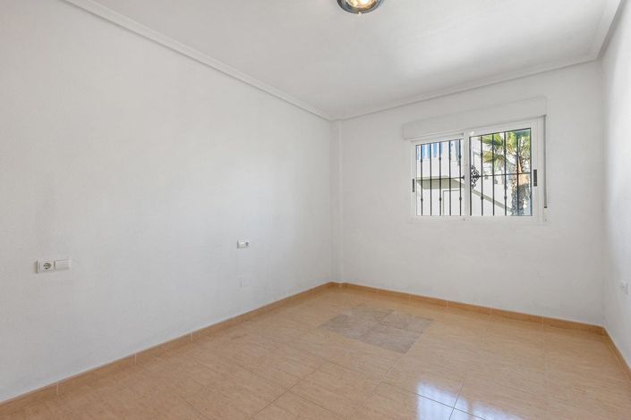 Image No.28-Villa de 5 chambres à vendre à Ciudad Quesada