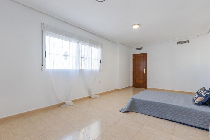 Image No.33-Villa de 5 chambres à vendre à Ciudad Quesada