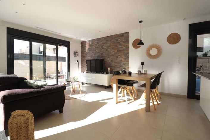 Image No.4-Villa de 3 chambres à vendre à Benijofar