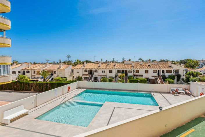 Image No.17-2 Bed Apartment for sale