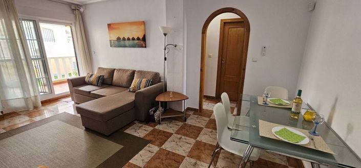 Image No.3-Appartement de 2 chambres à vendre à Orihuela Costa