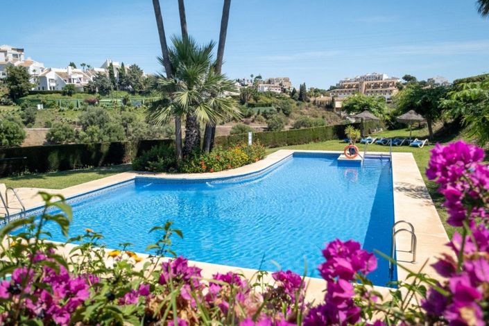 Image No.18-3 Bed Apartment for sale