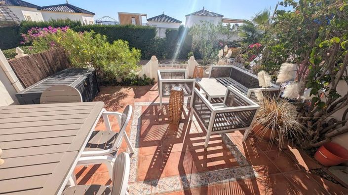 Image No.14-3 Bed Townhouse for sale