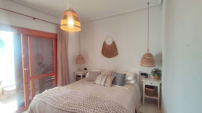 Image No.7-3 Bed Townhouse for sale